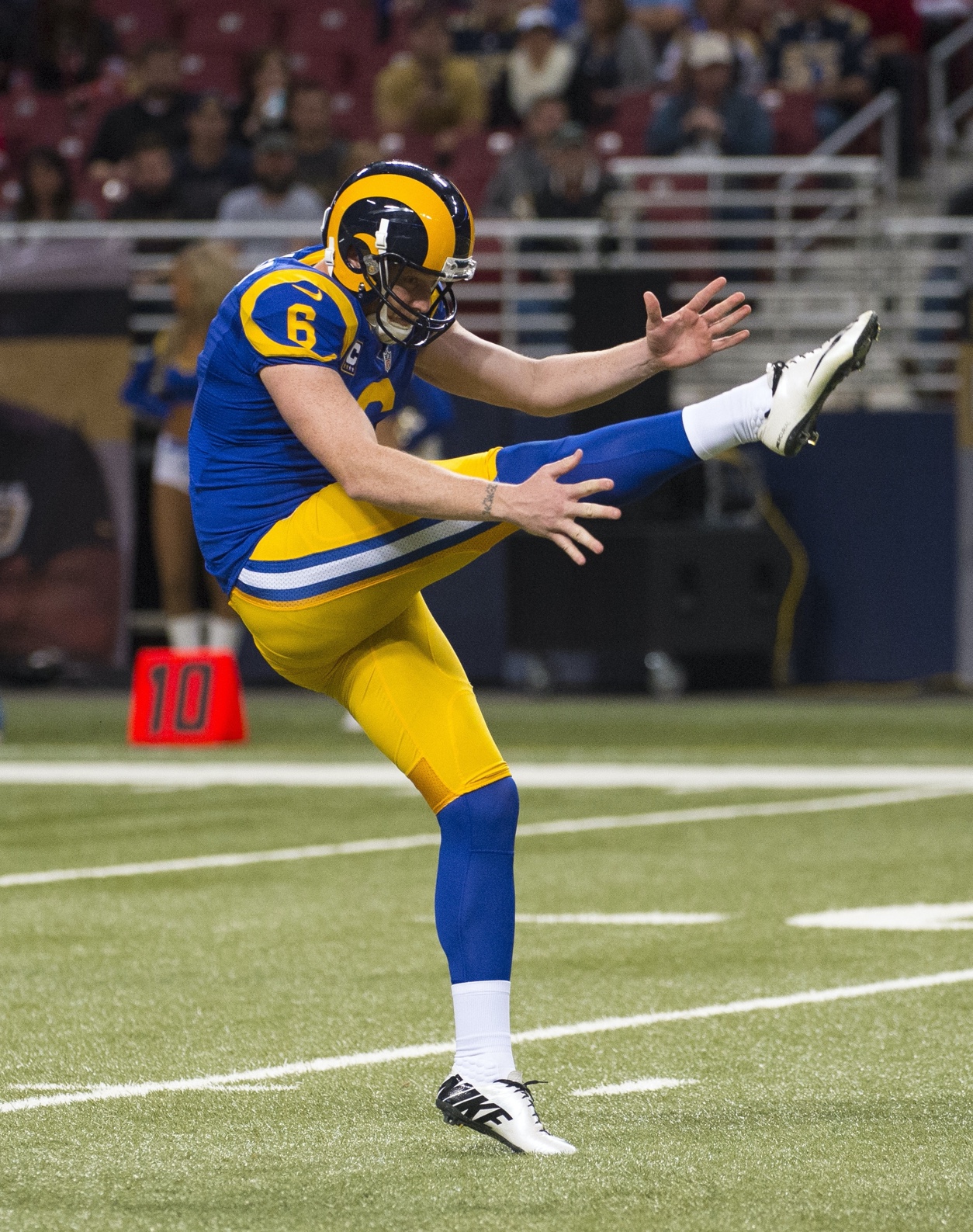 Hekker STL captain